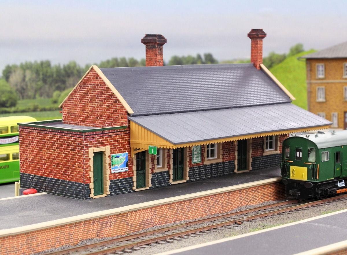 Gaugemaster Fordhampton Station Kit Model Railway OO Gauge Plastic Kit GM401