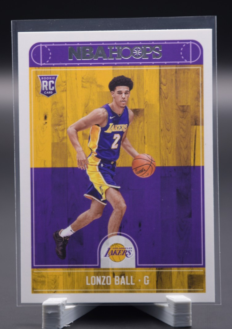 2017-18 Panini NBA Hoops Lonzo Ball Rookie Card Los Angles Lakers #252