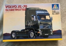 M38  ITALERI Volvo XL-70 Globetrotter 1:24 Model Kit 3801 tractor trailer Rare