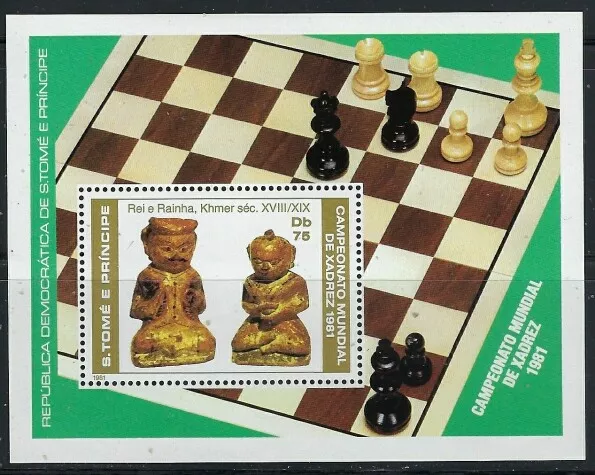 St. Thomas, Mi cat. 2638, BL515 A. Chess Board & Pieces s/sheet