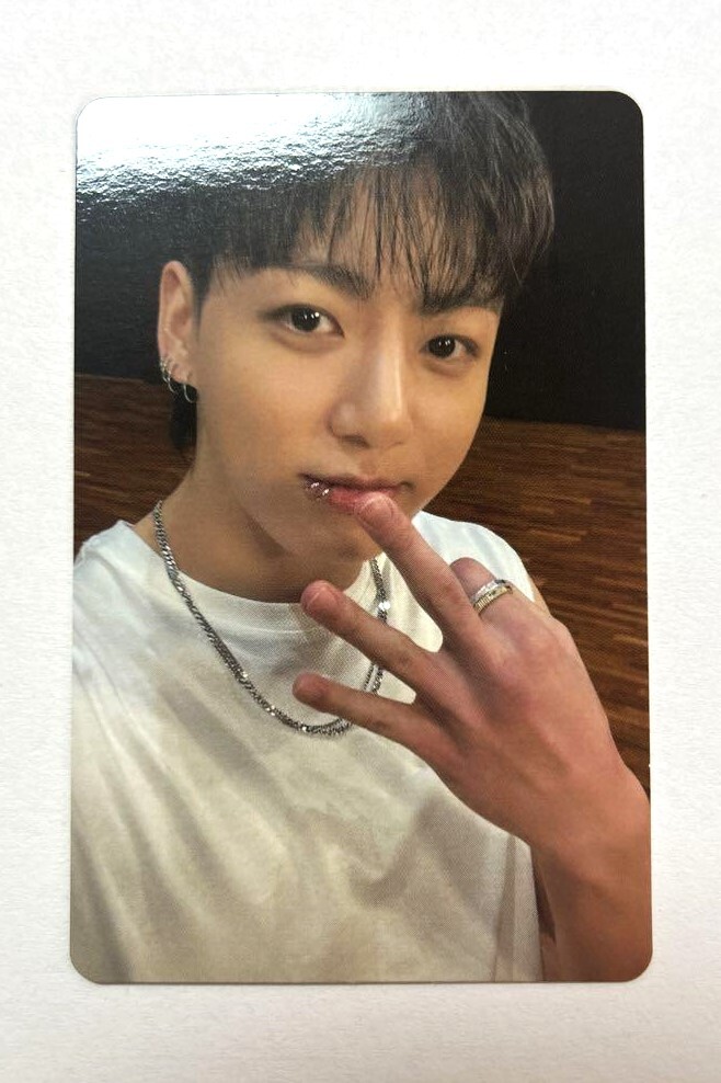BTS JUNGKOOK Golden Universal Music JAPAN Lucky Draw BTS JUNGKOOK Golden Universal Music JAPAN Lucky Draw