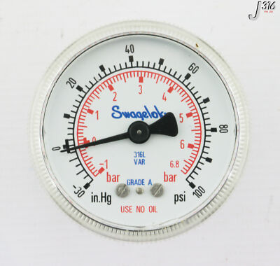 33085 SWAGELOK PRESSURE GAUGE, -30 - 100 PSI PGU-50-PC100-C-4FSF