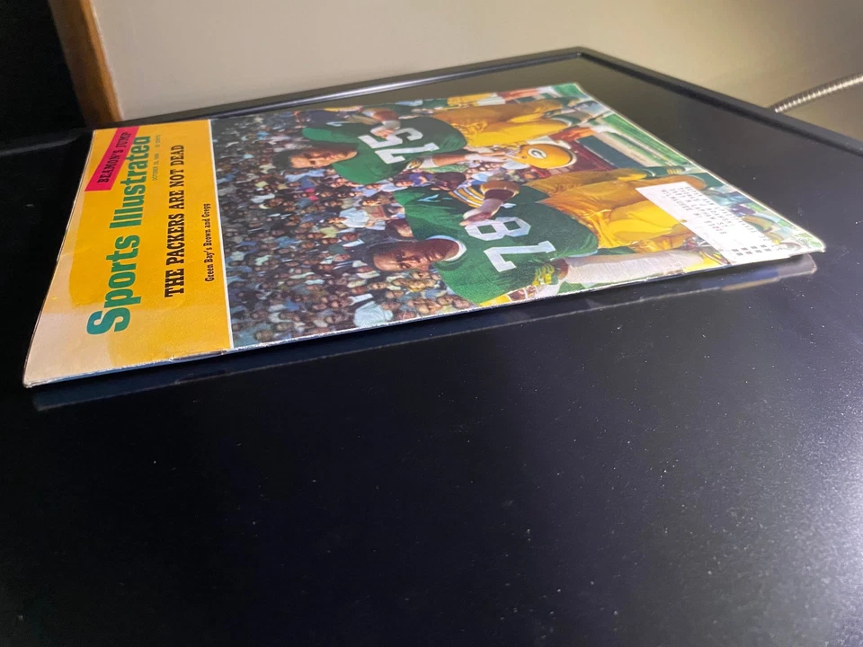 1968 Sports Illustrated THE PACKERS ARE NOT DEAD Brown & Gregg Cover Oct. 28 - Image 2 of 4