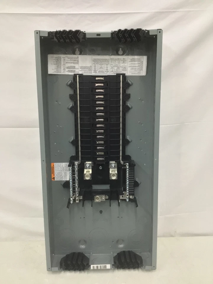 Square D QO130L200PQG  Qo Qwik-Grip Main Lug Load 30 spaces & circuits 200A New - Image 2 of 4