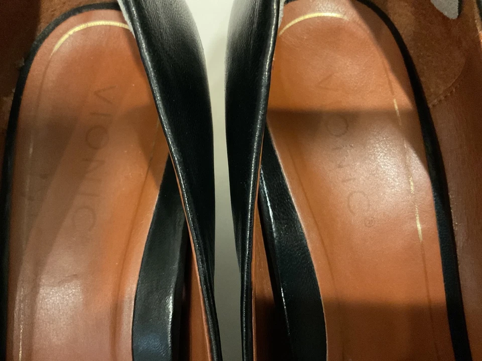 Womens Vionic Mariana Black Pumps, Size 10 - Image 3 of 4