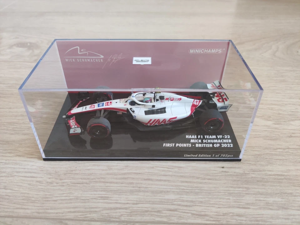 F1 Haas VF-22, Schumacher, First point British GP 2022, 702 pcs Minichamps, 1:43 - Image 3 of 3