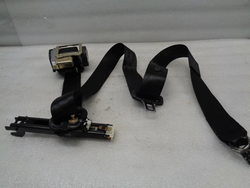 1998-2004 Audi A6 retrator de cinto de segurança dianteiro esquerdo 560585901 fabricante de equipamento original AK2107433 - Imagem 2 de 4