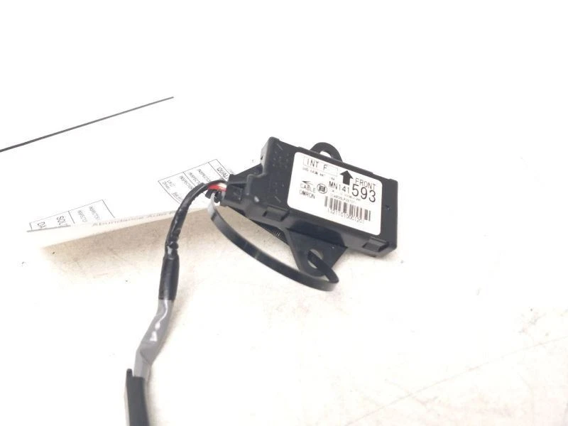 MITSUBISHI OUTLANDER 2011 módulo de antena de entrada frontal sin llave Foto 3 de 4