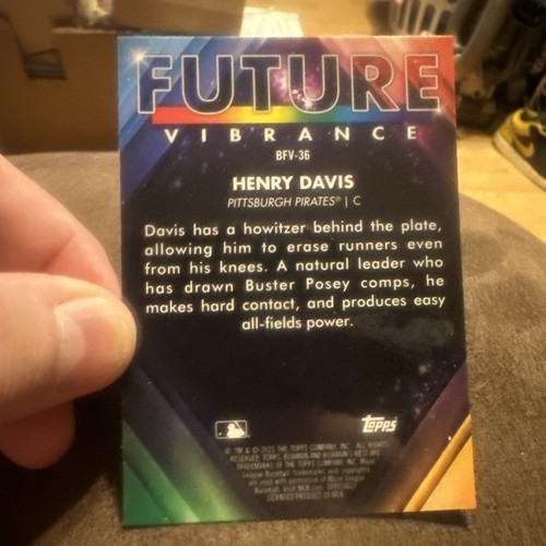 2021 Bowman's Best Future Vibrance Henry Davis Rookie #BFV-36 Pirates RC - Picture 4 of 6