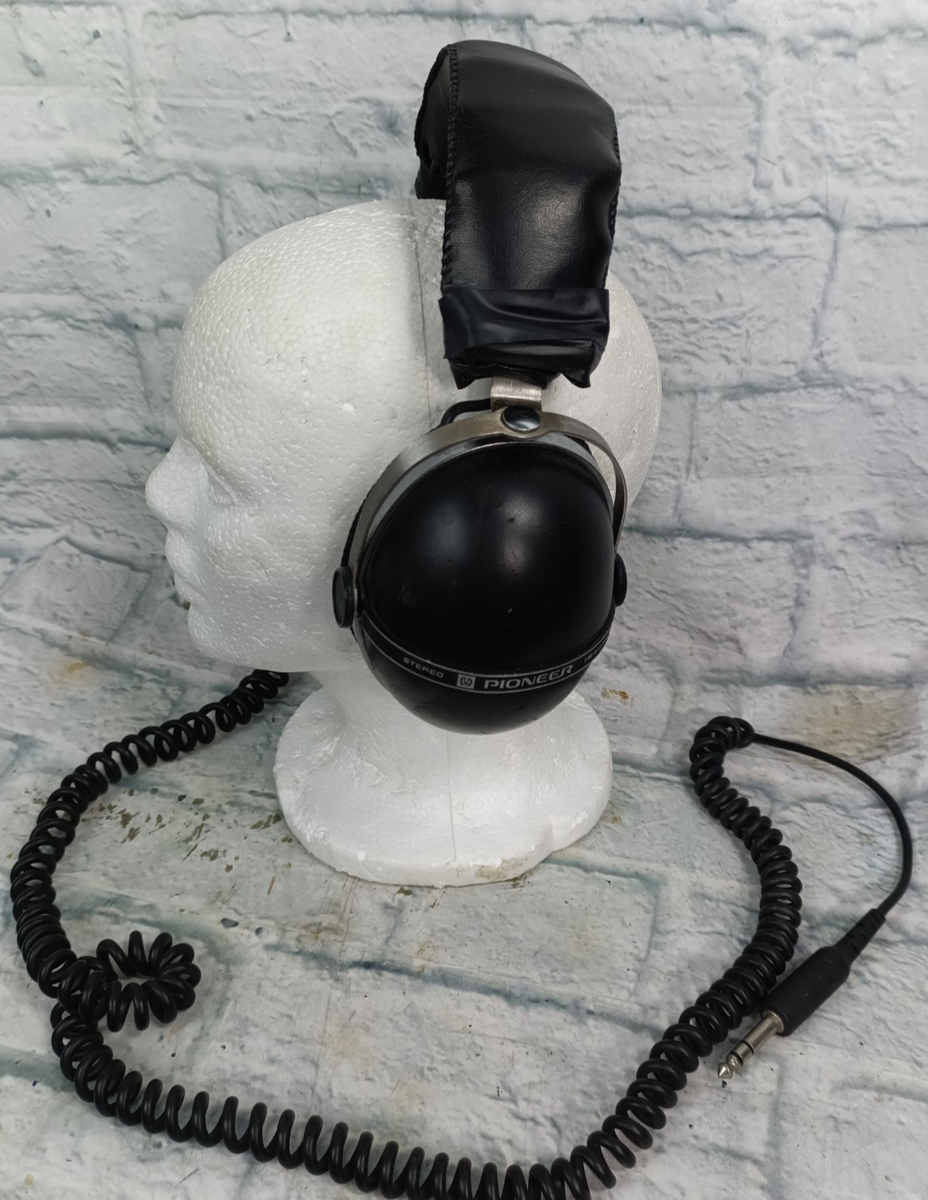 Pioneer SE-305 ヘッドフォン Pioneer SE-305 vintage headphone 1973 - YouTube
