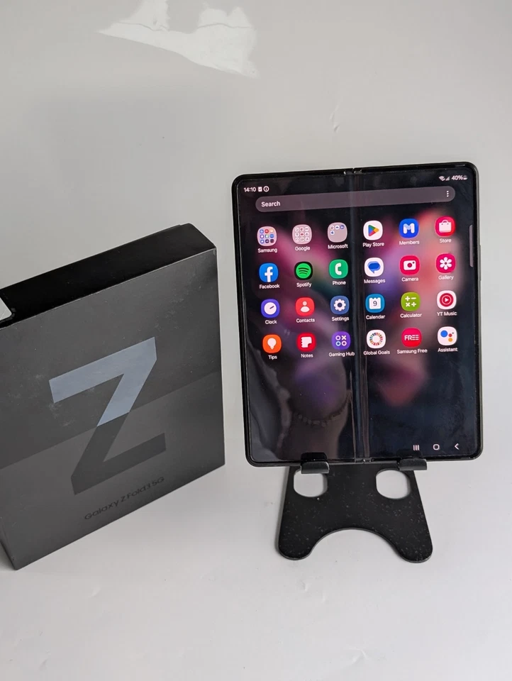 Samsung Galaxy Z Fold3 5G · 512GB, photo 1 of 5