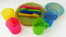Colorful 4-Person Plastic Picnic Set with Cheerful Floral Carry Bag NEW