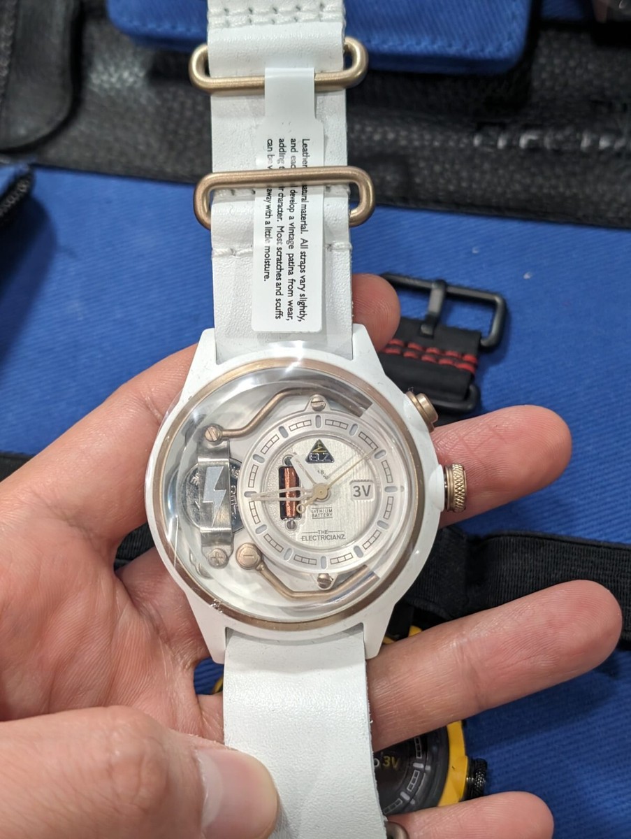 The Electricianz S.Now Gold White Limited Edition Watch Zz