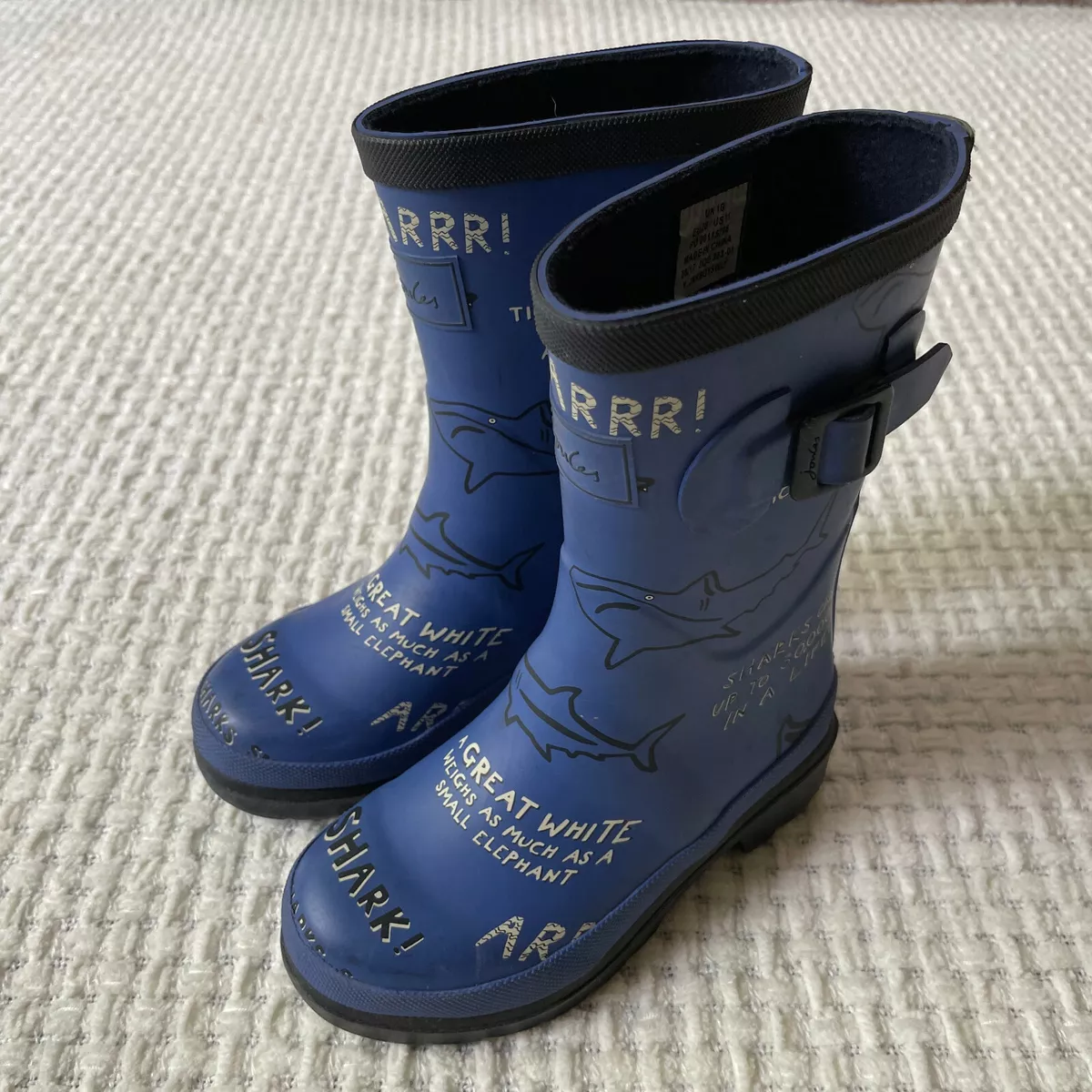 Boys size 11 rain best sale boots