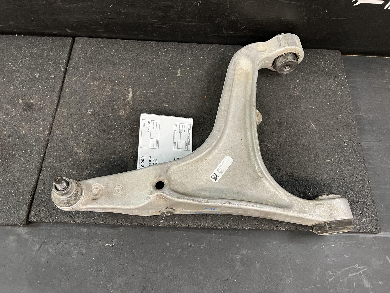 14-17 MASERATI GHIBLI FRONT PASSENGER RIGHT LOWER CONTROL ARM
