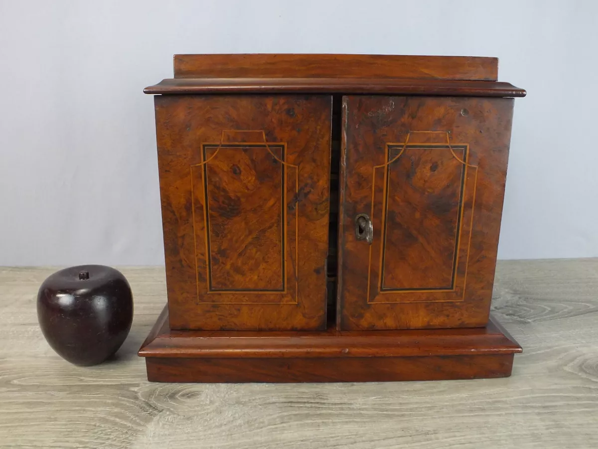Dresser top 2024 jewelry box