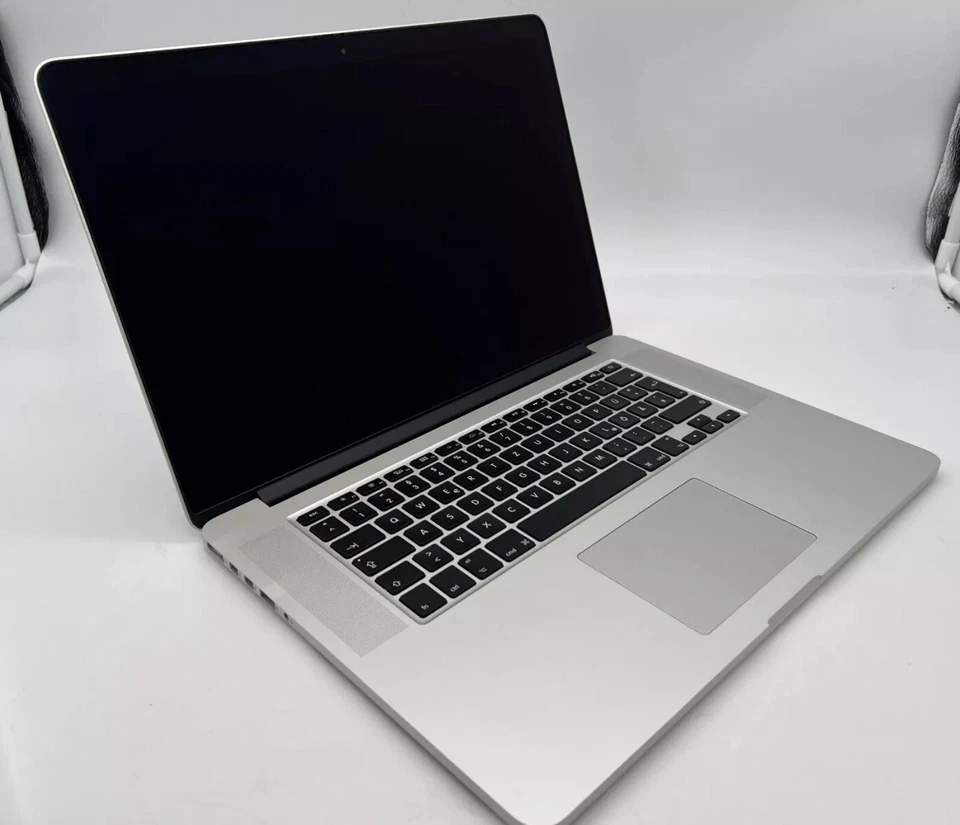 Apple MacBook Pro Mid 2012 10.1 A1398 i7-3615QM 2,3GHz 251GB SSD 8GB 100% - Bild 2 von 4