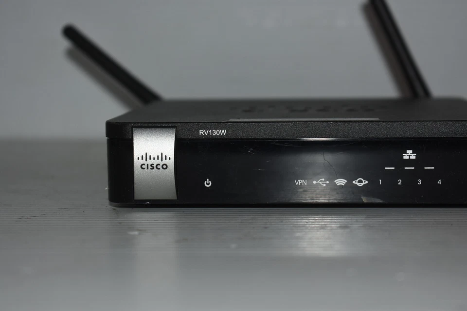 Cisco RV130W Wireless Multifunction VPN Router Unit ONLY As SEEN - Image 2 of 4
