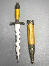 Stainless Steel Wood Cheetah Fixed Blade Flamberge Dagger w/ Sheath Daggar