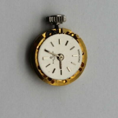 Baume & Mercier BM 800 Cal. Certina 13-50 Watch Movement 17 JEWELS parts repair