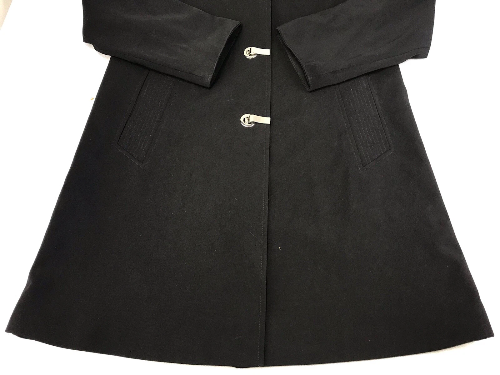 Michael Kors Trench nero completamente foderato fibbie argento e cappuccio rimovibile piccolo