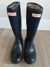 Hunter Arlen Black w/ Black/Navy Plaid Rain Boots Sz EU37(Left)/38(Right) -Read