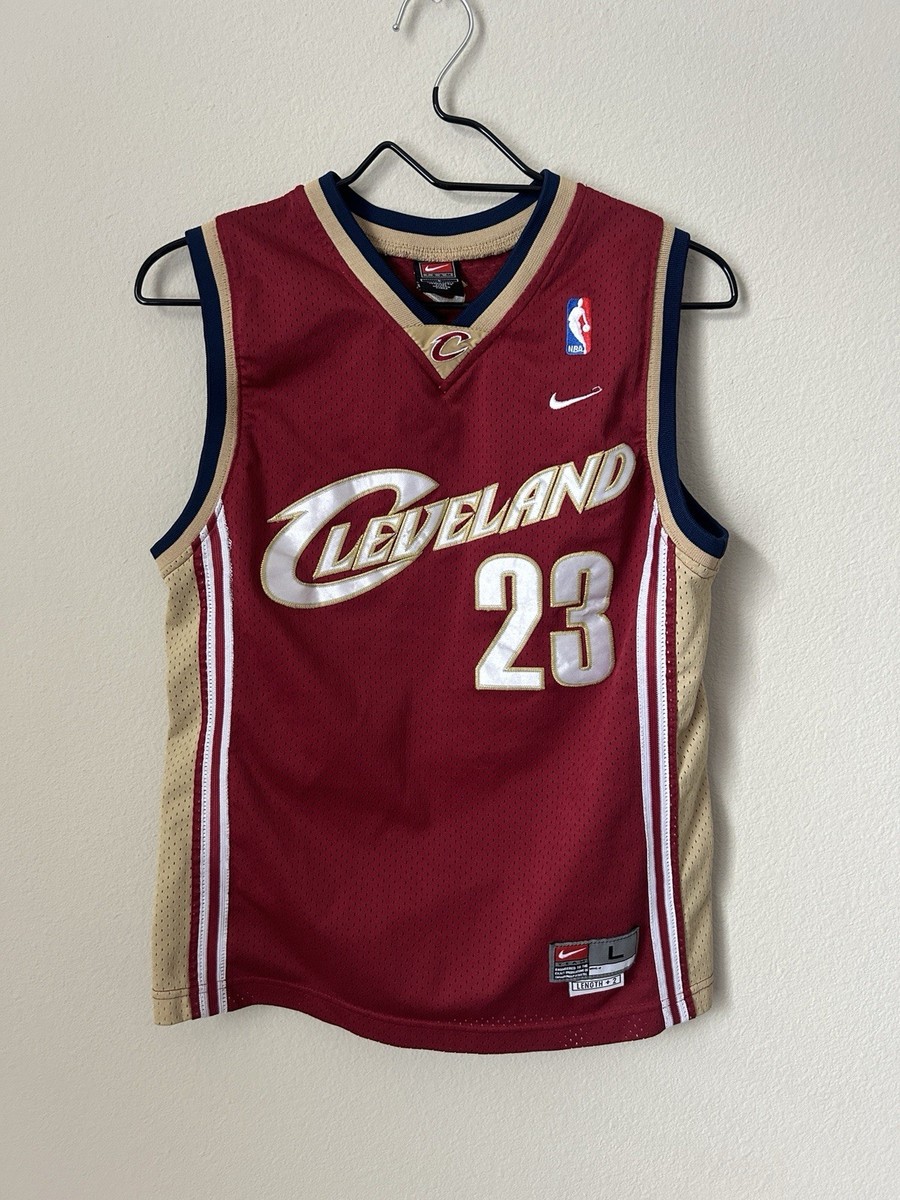 NBA Cleveland Cavaliers Lebron James Youth Large Nike Red Jersey Basketball  +2