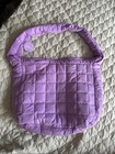 Ulta Puffer Quilted Bag Handtasche Lila NEU Shopper Beuteltasche Reißverschluss Sommer Reise