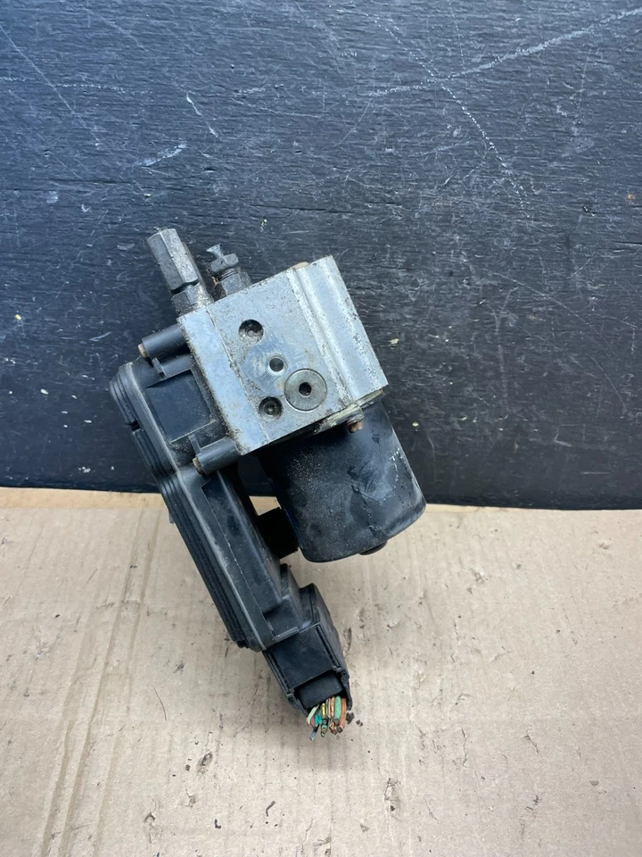 Ford E250 E350 2006 2007 bomba de freno antibloqueo ABS antibloqueo S4769 DG Foto 2 de 4