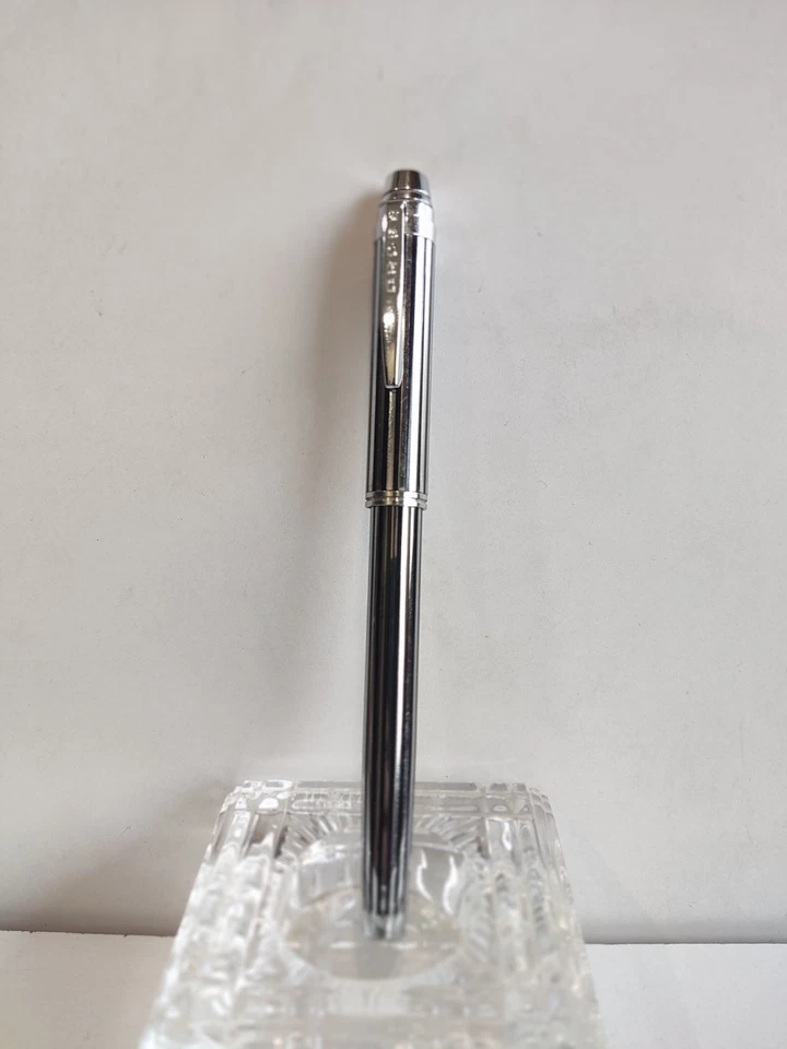 Pluma Estilográfica Cruz Recargable y Elegante Escritura  Foto 4 de 4