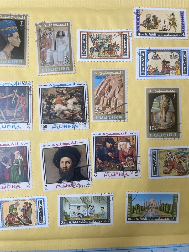 Bonito lote de 21 estampillas usadas vintage de Emiratos Árabes Unidos Fujeira años 60 raras MNH. ¡UNA OFERTA - MIRA! Foto 4 de 4