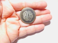 Round Flat Etched Monogrammed Gold Tone Metal Scarf Clip Vintage