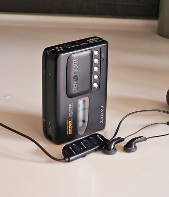 Sony Walkman Radio/Cassette WM-FX55 (Fully Operational) complete