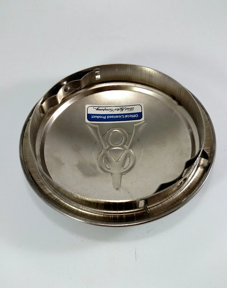 Tapacubos único para camioneta Ford 1934 con logotipo V8 rueda de un anillo Foto 2 de 4