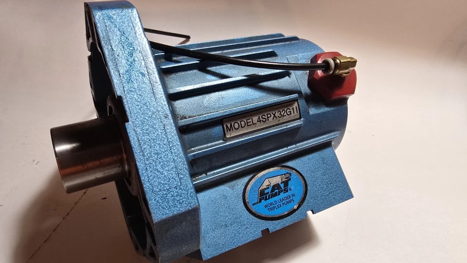 CAT Pressure Washer Pump , 3600 PSI, 3.0 GPM,  4SPX32G1I, NEEDS REBUILD KIT - Image 3 of 4