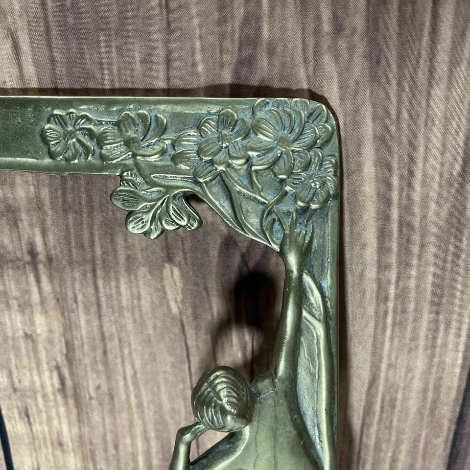 Vintage Antique Brass Art Nouveau Picture Frame "Lady by the Lake" Italy 8”x10” - Image 3 of 4