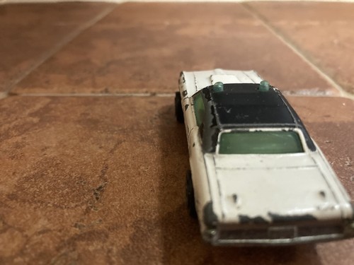Corgi Jr Whizz Wheels Mercury Cougar XR7 1:64 - Picture 4 of 5