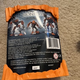 LEGO Bionicle Matoran Of Light - &ldquo; PHOTOK &ldquo; ( Set # 8946 ) Manual And POD