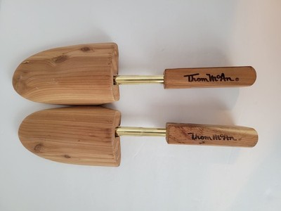 Thom McAn shoe trees unisex size 8.5-9 cedar wood adjustable 12''
