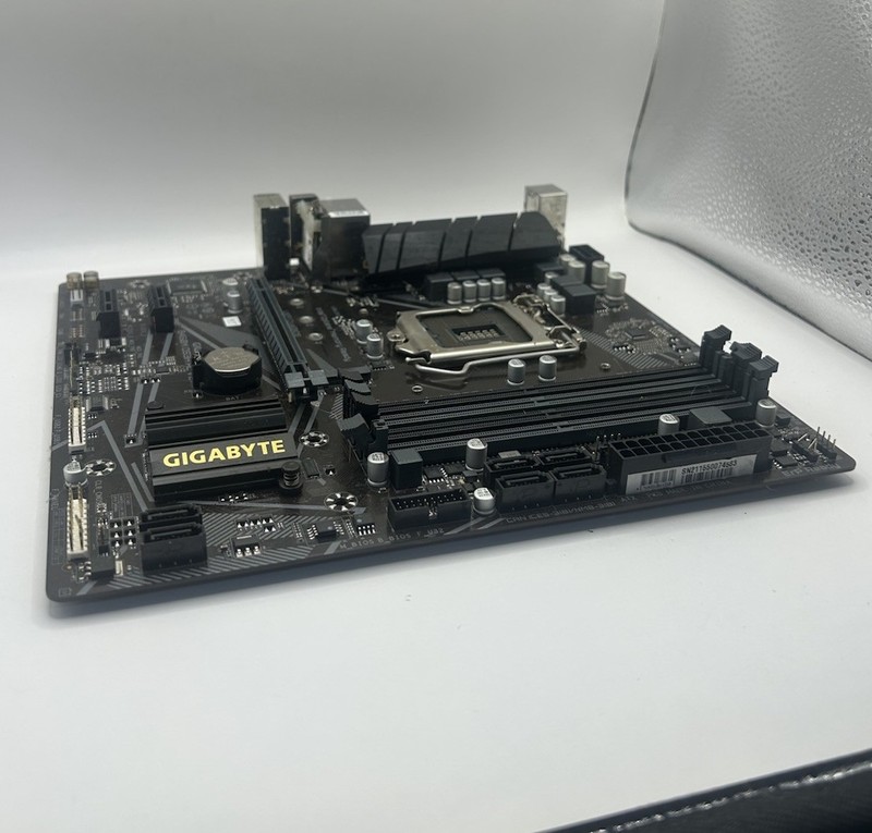 Gigabyte B460M DS3H AC V2 LGA 1200 microATX Intel DDR4 Motherboard