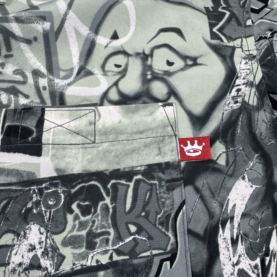 JNCO Y2K VTG L/S Graffiti AOP Polyester Button Front Size Large - Image 4 of 4