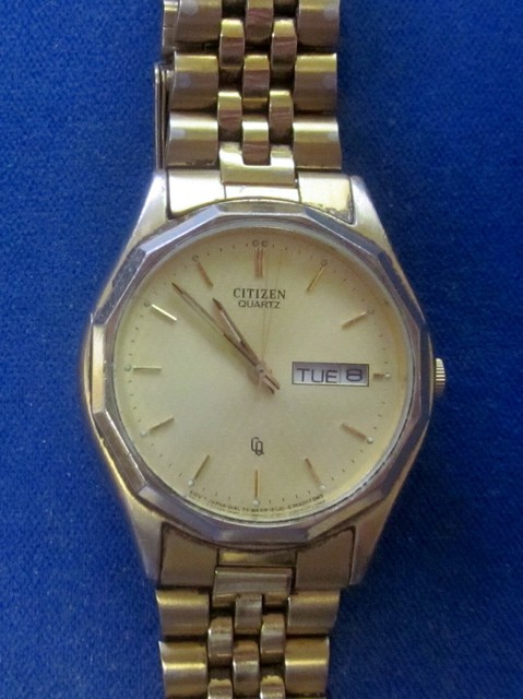 Vintage Citizen Quartz 6100-k02741 Gold Tone Stainless Steel Day and Date  Watch for sale online | eBay