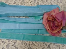 VINTAGE LUXURIOUS 1940s ITALY SOFT VELVET RIBBON 7/8" TURQUOISE