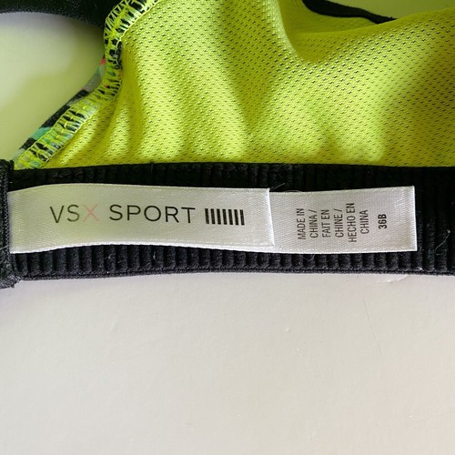 Victoria's Secret VSX Sport Bra 36B Black Geometric Underwire Padded - Picture 4 of 5