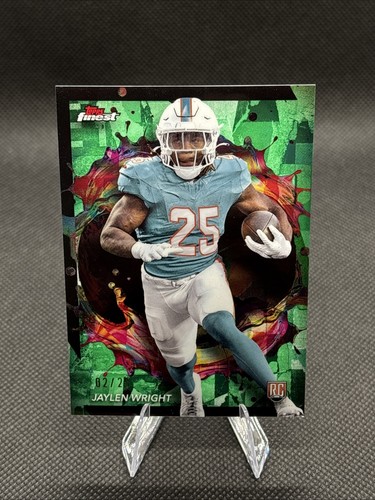 2024 Topps Finest Football Jaylen Wright rifrattore verde 02/25 raro SSP delfini - Foto 1 di 6