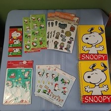 Lot Of Peanuts/snoopy Christmas Stickers 456 And Two Notebooks