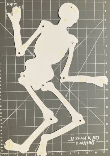 De Colección Articulado Esqueleto Beistle Halloween Troquelado Papel Decoración 22" - Imagen 7 de 8
