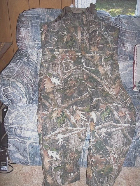 Mens 2X Camo Bibs Realtree Camo Bib Overalls Insulated Coveralls Hunting Bibs 2X - Image 2 of 4