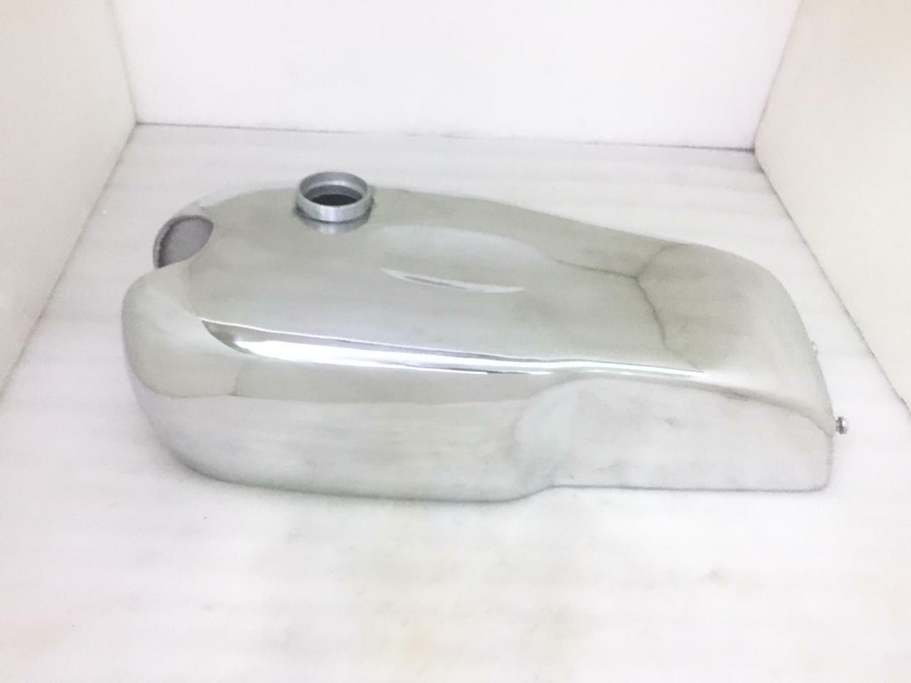 Picture 3 of 8