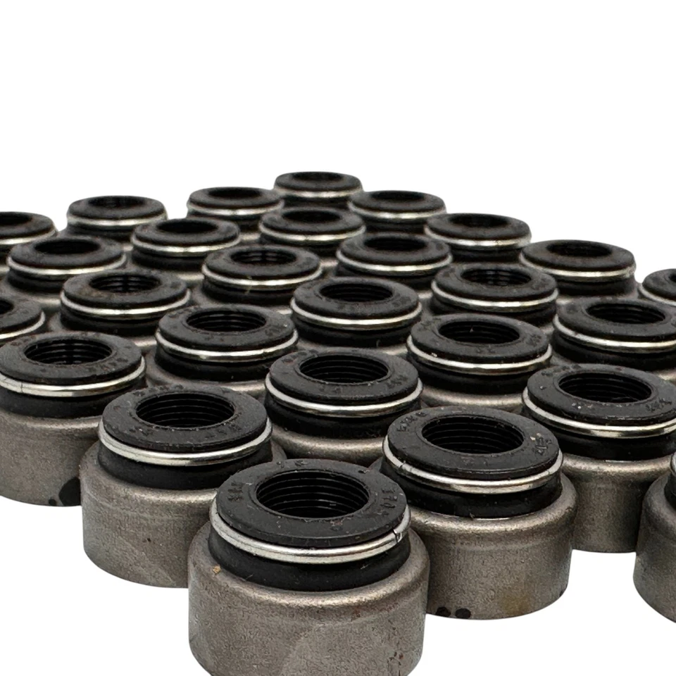 Lot of 31 Genuine GM 12555601 Valve Stem Oil Seal for Gen V/VI Engines – NOS - Image 2 of 4